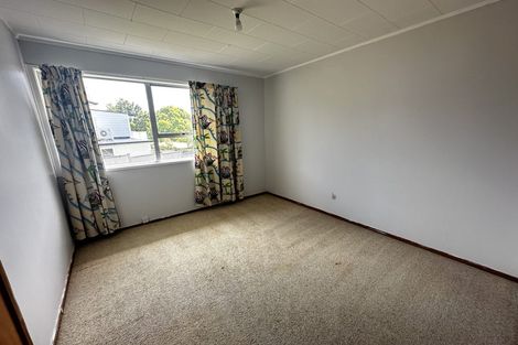 Photo of property in 6 Classic Grove, Bayview, Auckland, 0629