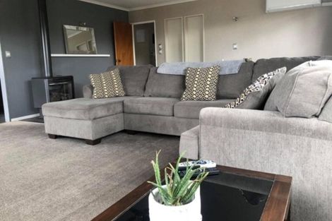 Photo of property in 160 Bartholomew Road, Levin, 5510