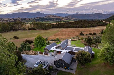 Photo of property in 837f Lake Hawea-albert Town Road, Albert Town, Wanaka, 9382