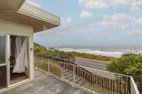 Photo of property in 120 The Parade, Paekakariki, 5034