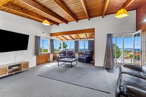 Photo of property in 16 Sea View Road, Leigh, 0985