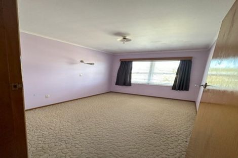 Photo of property in 494 Don Buck Road, Massey, Auckland, 0614