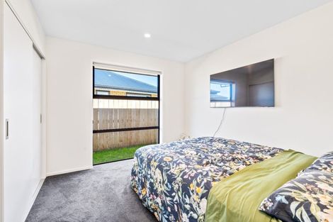 Photo of property in 100 Hagart-alexander Drive, Mosgiel, 9024