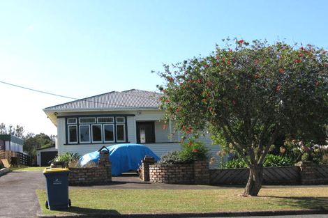 Photo of property in 24 Akehurst Avenue, New Lynn, Auckland, 0600