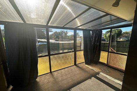 Photo of property in 1/69 Butley Drive, Farm Cove, Auckland, 2012