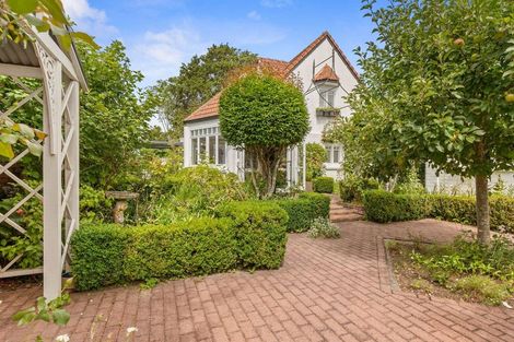 Photo of property in 25 Hall Street, Cambridge, 3434