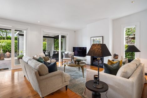 Photo of property in 39 Esplanade Road, Mount Eden, Auckland, 1024