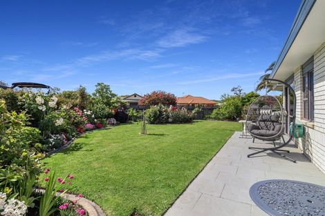 Photo of property in 2 Melia Place, Mount Maunganui, 3116