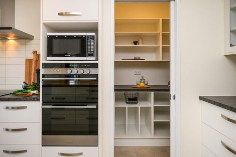 Photo of property in 105 Pharazyn Street, Feilding, 4702