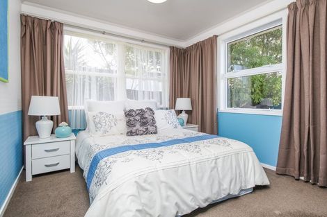 Photo of property in 39 Bodi Place, Te Atatu South, Auckland, 0610