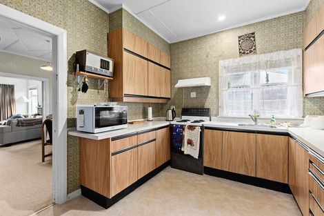 Photo of property in 17 Puriri Street, Miramar, Wellington, 6022