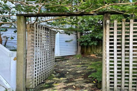 Photo of property in 27 Anglesea Street, Freemans Bay, Auckland, 1011