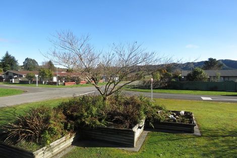 Photo of property in 13 Andersen Street, Reefton, 7830