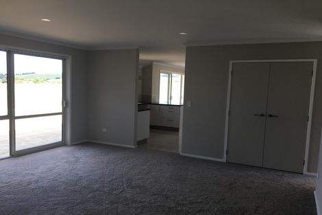 Photo of property in 12 Captains Loop, Haruru, 0204