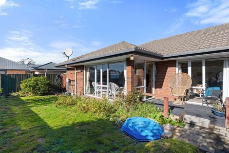 Photo of property in 2/356 Yaldhurst Road, Russley, Christchurch, 8042