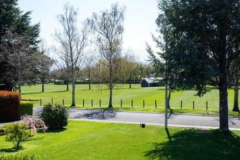 Photo of property in 3 Hereworth Grove, Havelock North, 4130