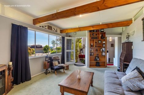 Photo of property in 15 Scenic Heights, Acacia Bay, Taupo, 3330