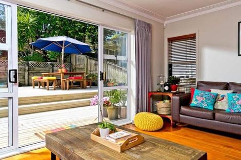 Photo of property in 93 Mountbatten Avenue, Hillcrest, Auckland, 0627