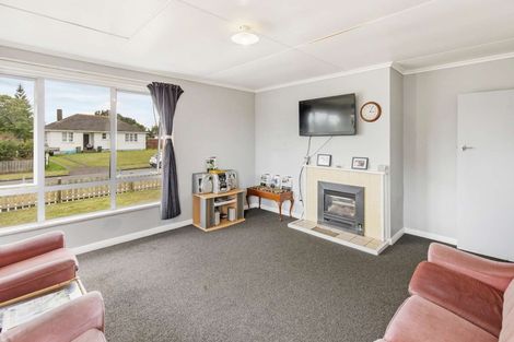 Photo of property in 7 Acourt Street, Hawera, 4610