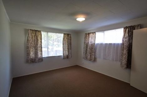 Photo of property in 27 Zelda Avenue, Clover Park, Auckland, 2023