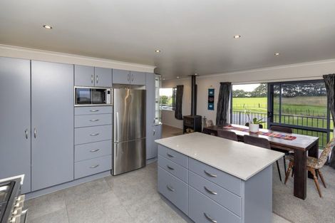 Photo of property in 3 Esplanade Road, Tahawai, Katikati, 3170
