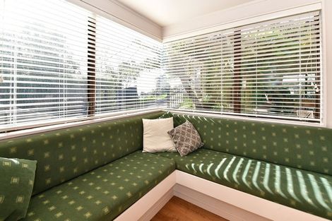 Photo of property in 29 Marellen Drive, Red Beach, 0932