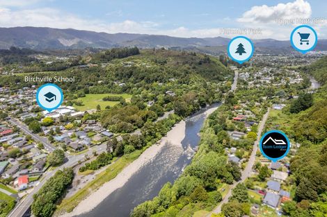 Photo of property in 22 Bridge Road, Birchville, Upper Hutt, 5018