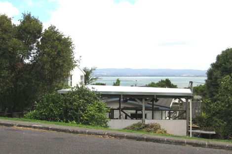 Photo of property in 26 Palmerston Road, Birkenhead, Auckland, 0626