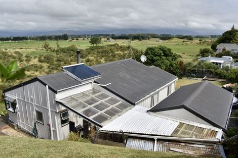 Photo of property in 12 Rata Street, Otaki Beach, Otaki, 5512