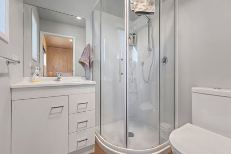 Photo of property in 77 Anglers Avenue, Warea, New Plymouth, 4381