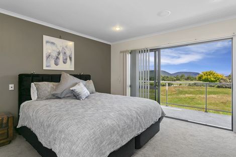 Photo of property in 4/864 Whangamata Road, Kinloch, Taupo, 3377