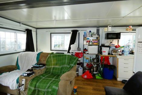 Photo of property in 9 Roebuck Street, Westport, 7825