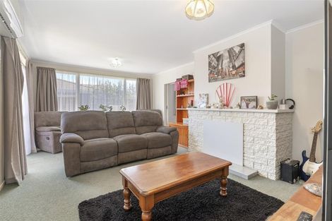 Photo of property in 17 Robertson Street, Glenholme, Rotorua, 3010
