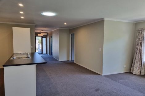 Photo of property in 4 Flotilla Place, Whitby, Porirua, 5024