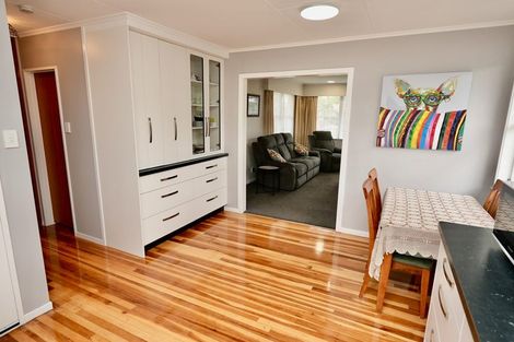 Photo of property in 112 Ruamahanga Crescent, Terrace End, Palmerston North, 4410