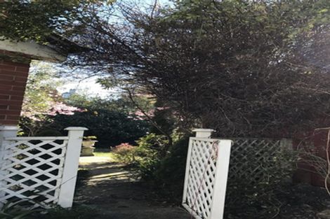 Photo of property in 36 Heriot Row, Dunedin Central, Dunedin, 9016