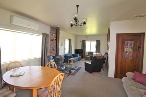 Photo of property in 19 Helena Street, Lumsden, 9730