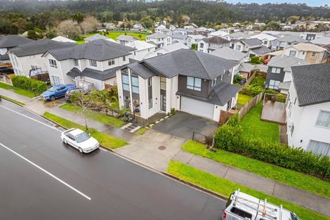 Photo of property in 9 Mettam Drive, Swanson, Auckland, 0614