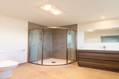 Photo of property in 1/49 Sunnyside Road, Sunnyvale, Auckland, 0612