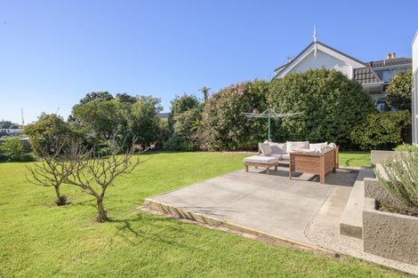 Photo of property in 107 Fourth Avenue, Tauranga, 3110