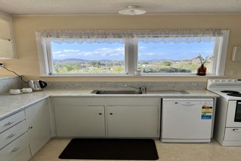 Photo of property in 42 Crawford Crescent, Te Kamo, Whangarei, 0112