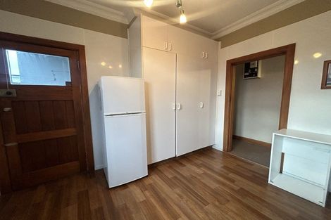 Photo of property in 107 Heretaunga Street, Palmerston North, 4414