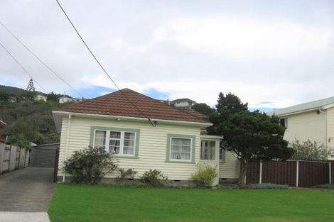 Photo of property in 87 Oxford Street, Tawa, Wellington, 5028