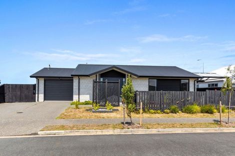 Photo of property in 86 Franks Way, Papamoa Beach, Papamoa, 3118