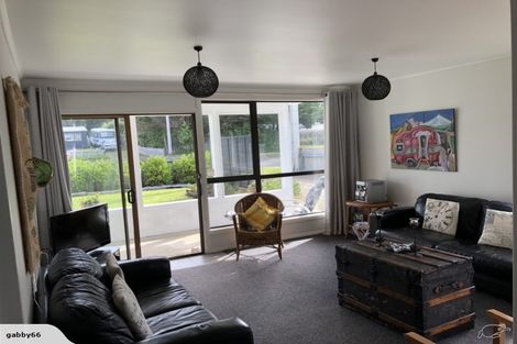 Photo of property in 29 Hunia Terrace, Himatangi Beach, Foxton, 4891