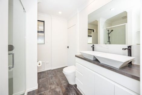 Photo of property in 50 Poaka Avenue, Dinsdale, Hamilton, 3204