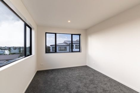 Photo of property in 1/49 Sunnyside Road, Sunnyvale, Auckland, 0612