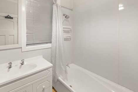 Photo of property in 1a Wye Street, Oamaru, 9400