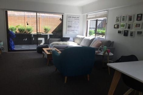 Photo of property in 3/59 Norwood Road, Bayswater, Auckland, 0622