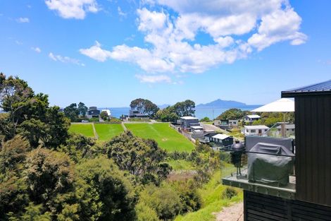 Photo of property in 13 Starlight Place, Langs Beach, 0582